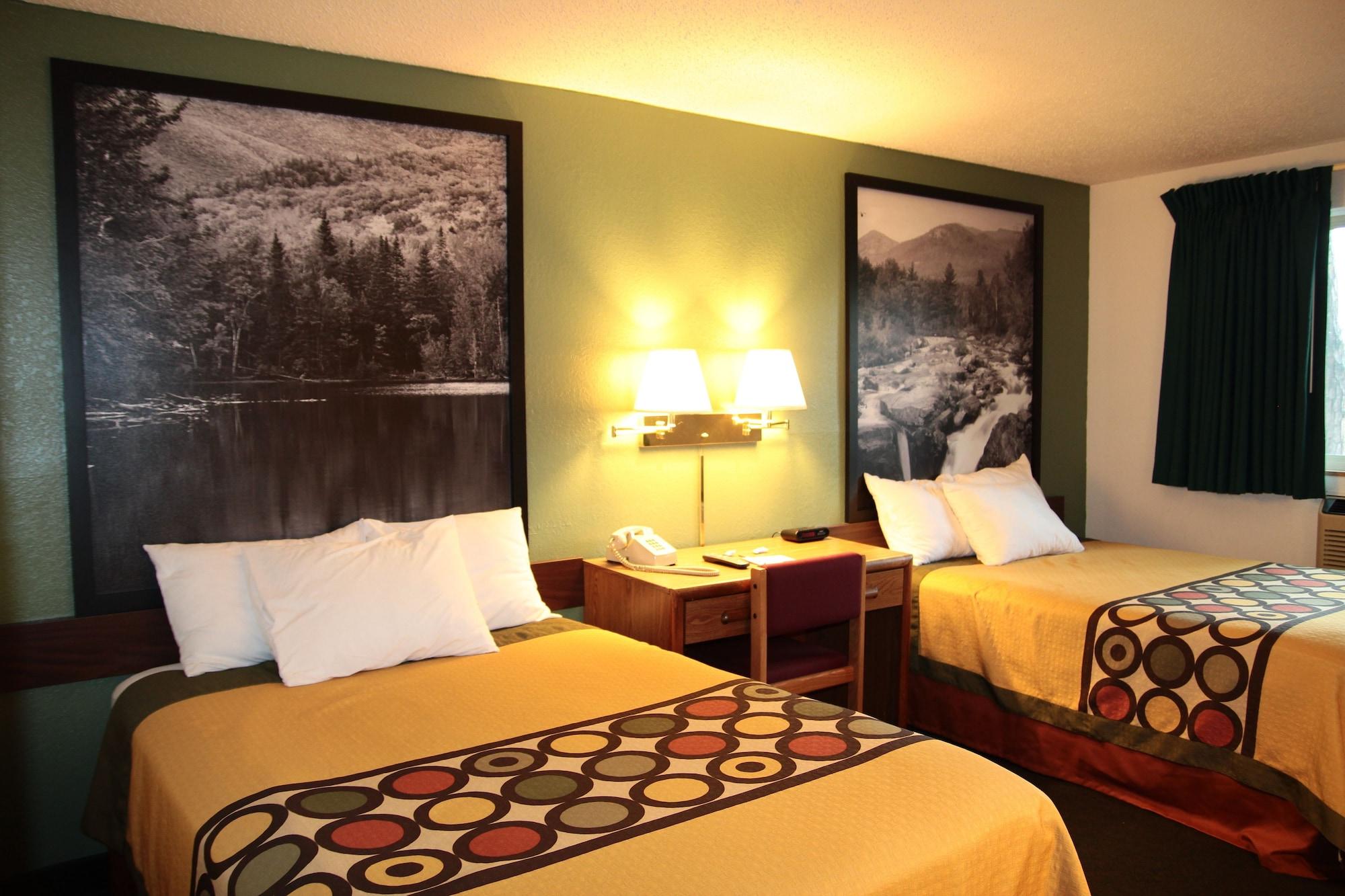 Super 8 By Wyndham Queensbury Glens Falls Екстер'єр фото